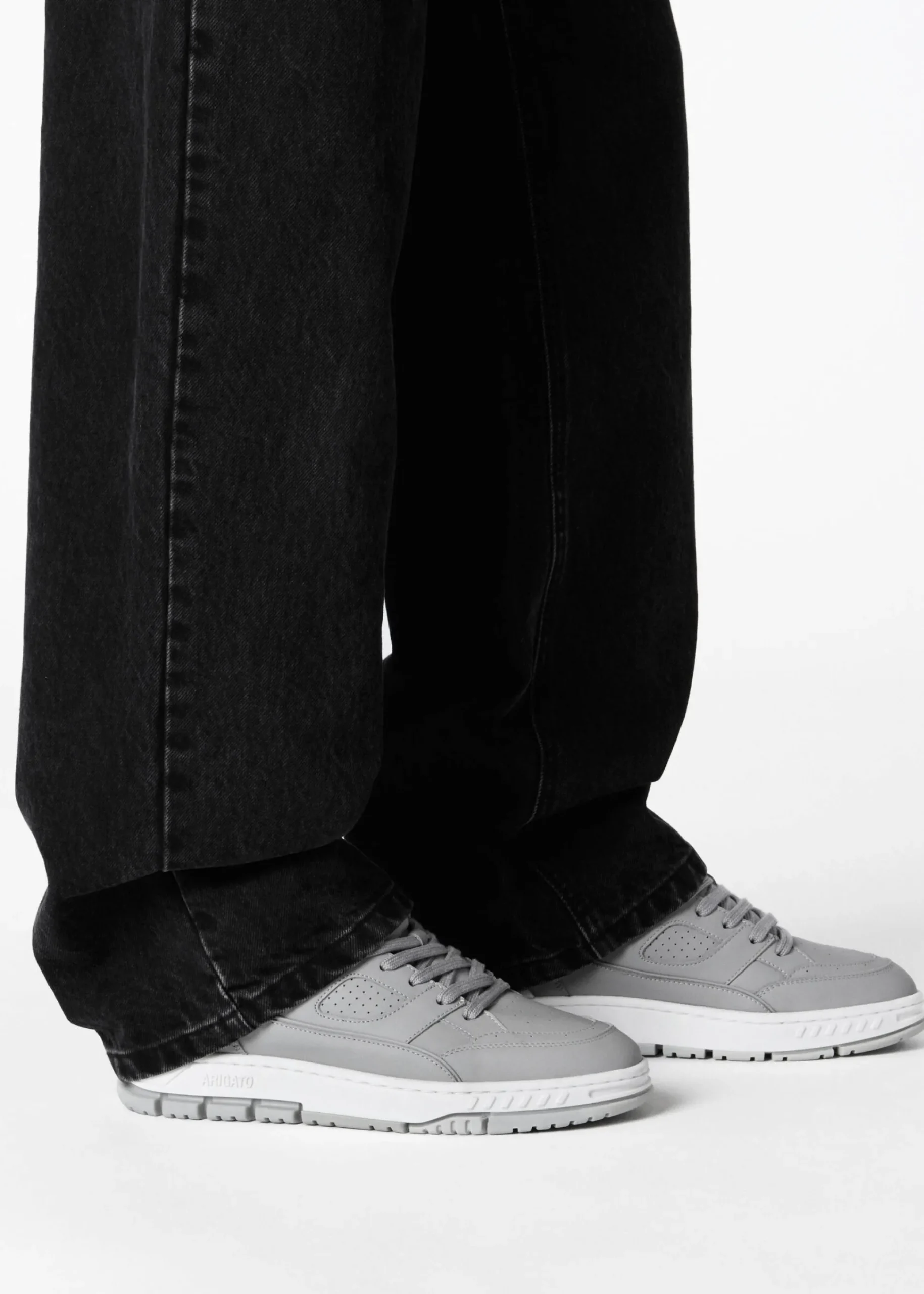 Area Lo Sneaker