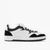 Arlo Sneaker