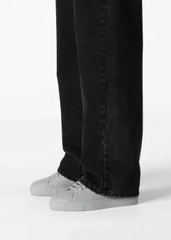 Clean 90 Sneaker