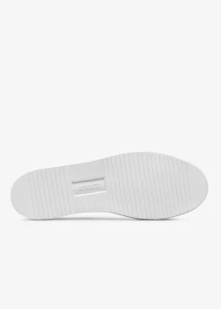 Clean 90 Suede Sneaker