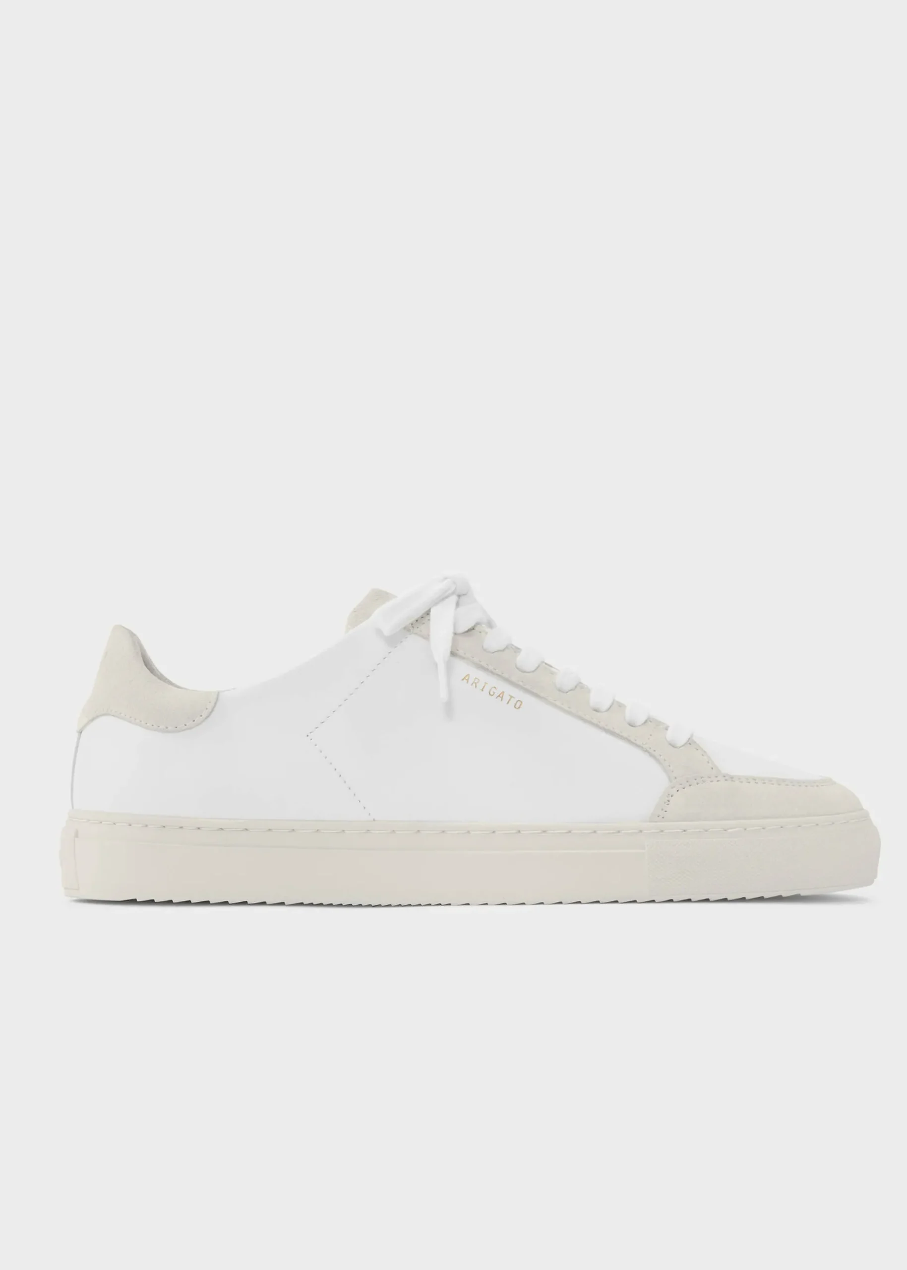 Clean 90 Triple Sneaker