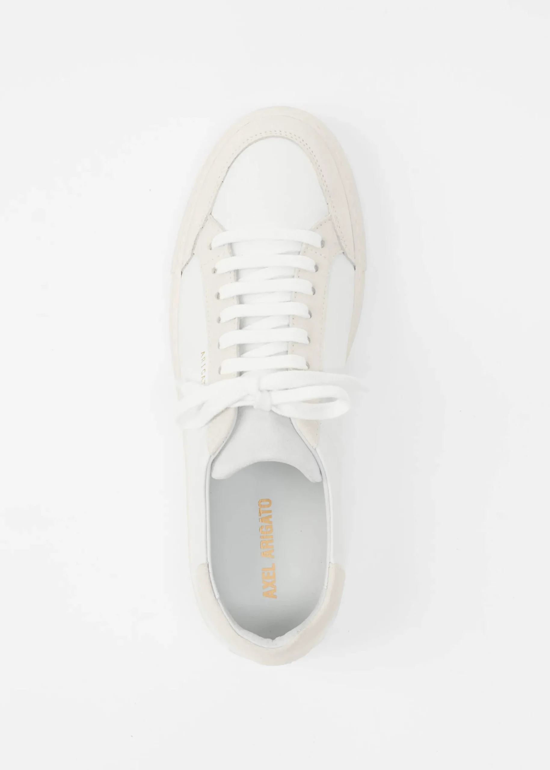 Clean 90 Triple Sneaker