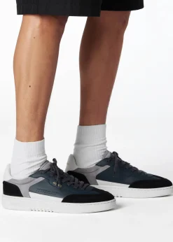 Dice T-Toe Sneaker
