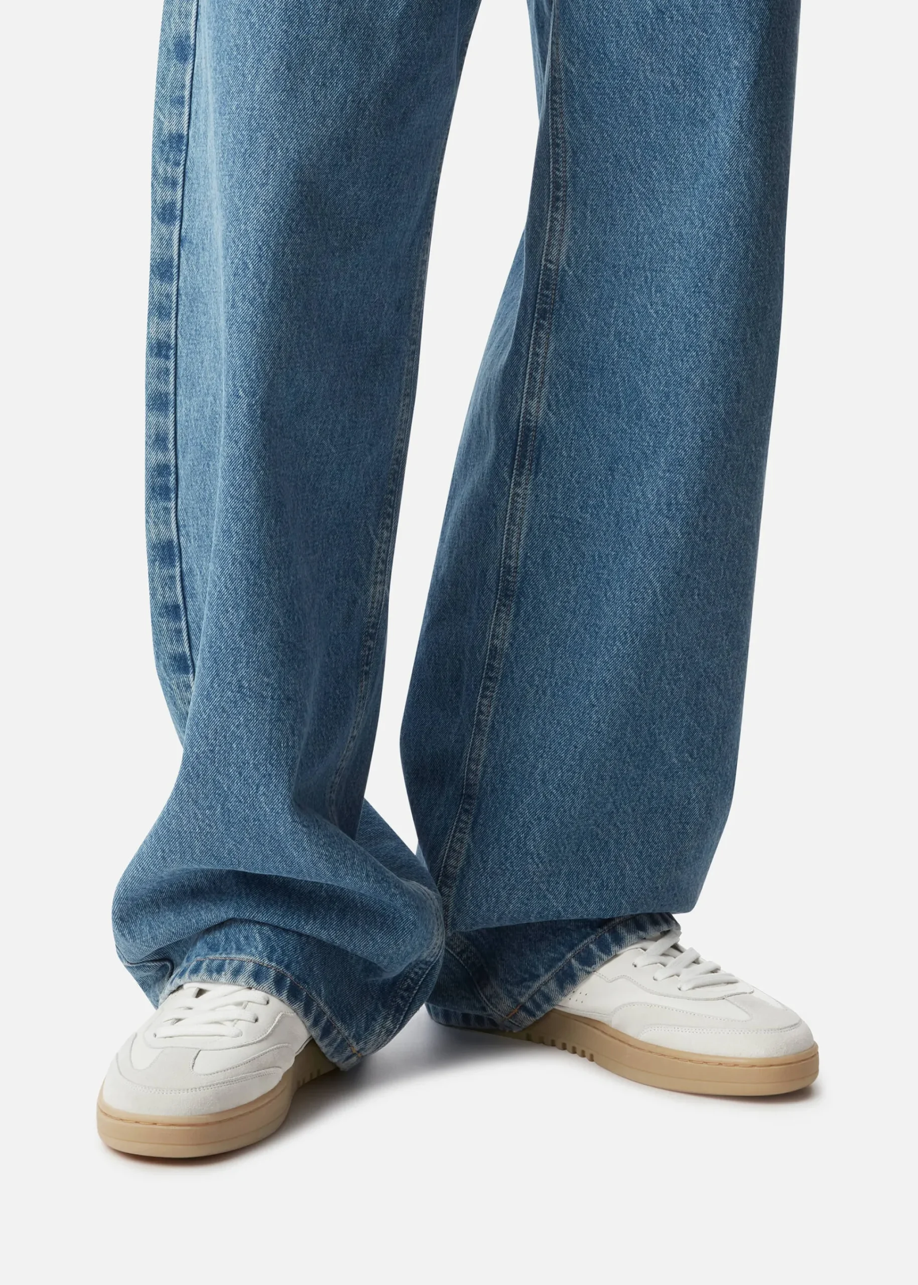 Dice T-Toe Sneaker