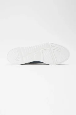 Genesis B Bird Runner