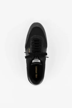 Genesis Vintage Runner