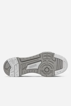 Onyx Sneaker
