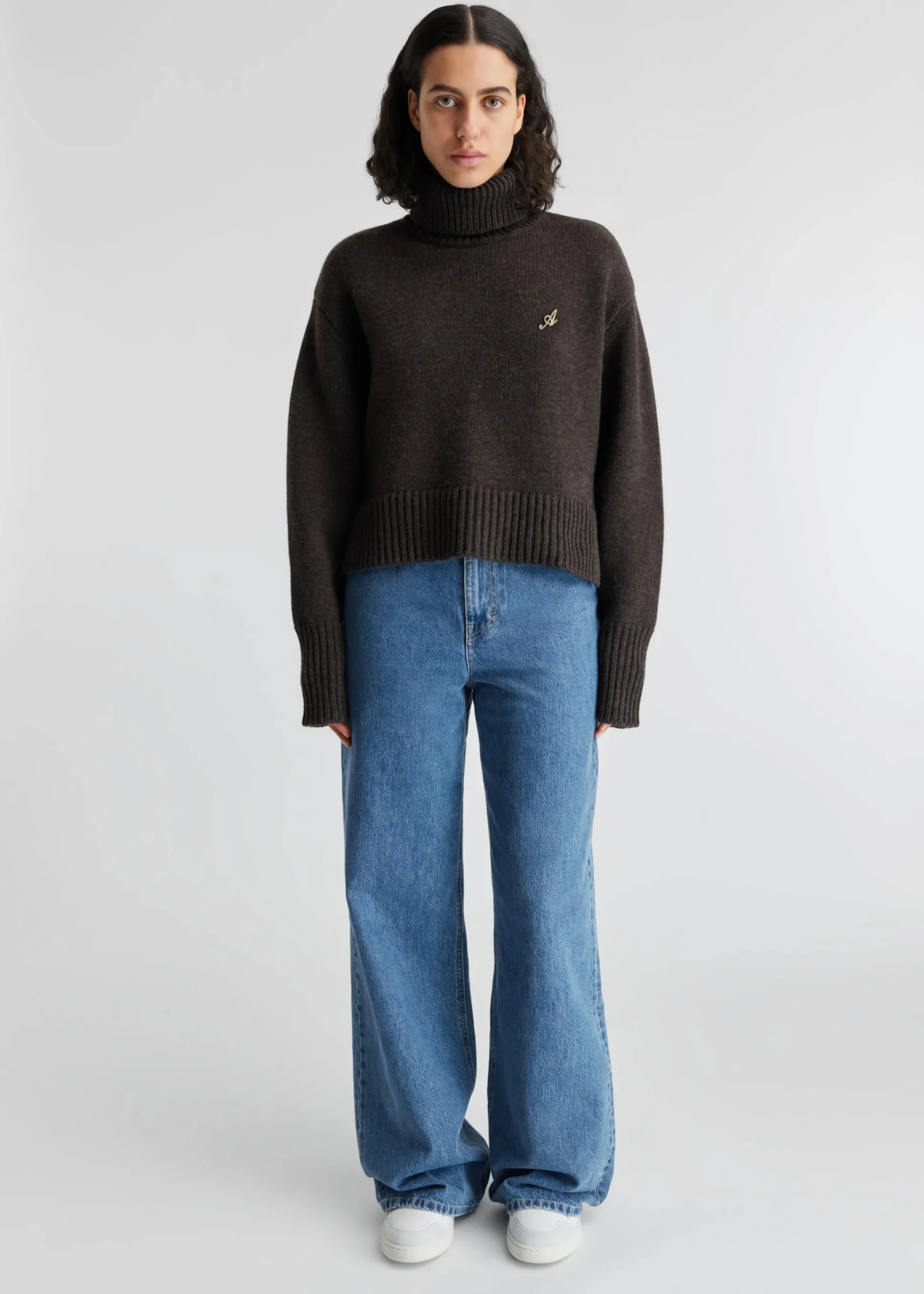 Remain Cropped Sweater
