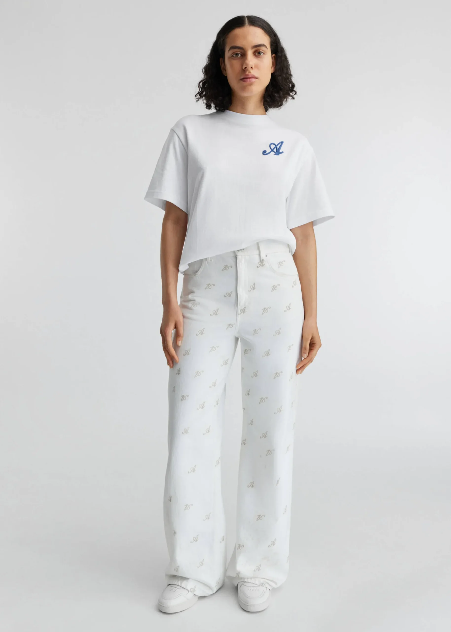 10 Years Wide-Leg Jeans
