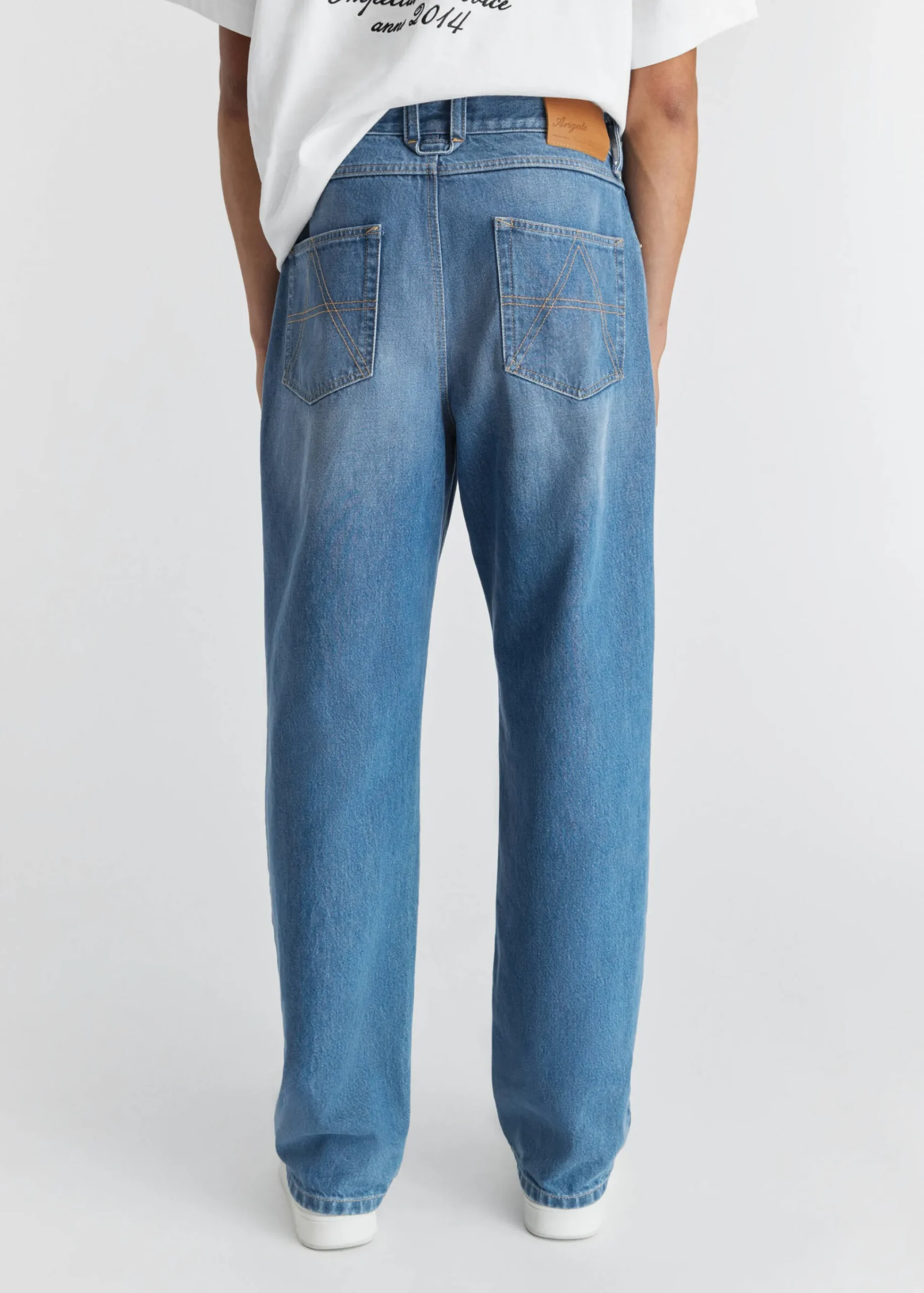 Zine Arigato Jeans